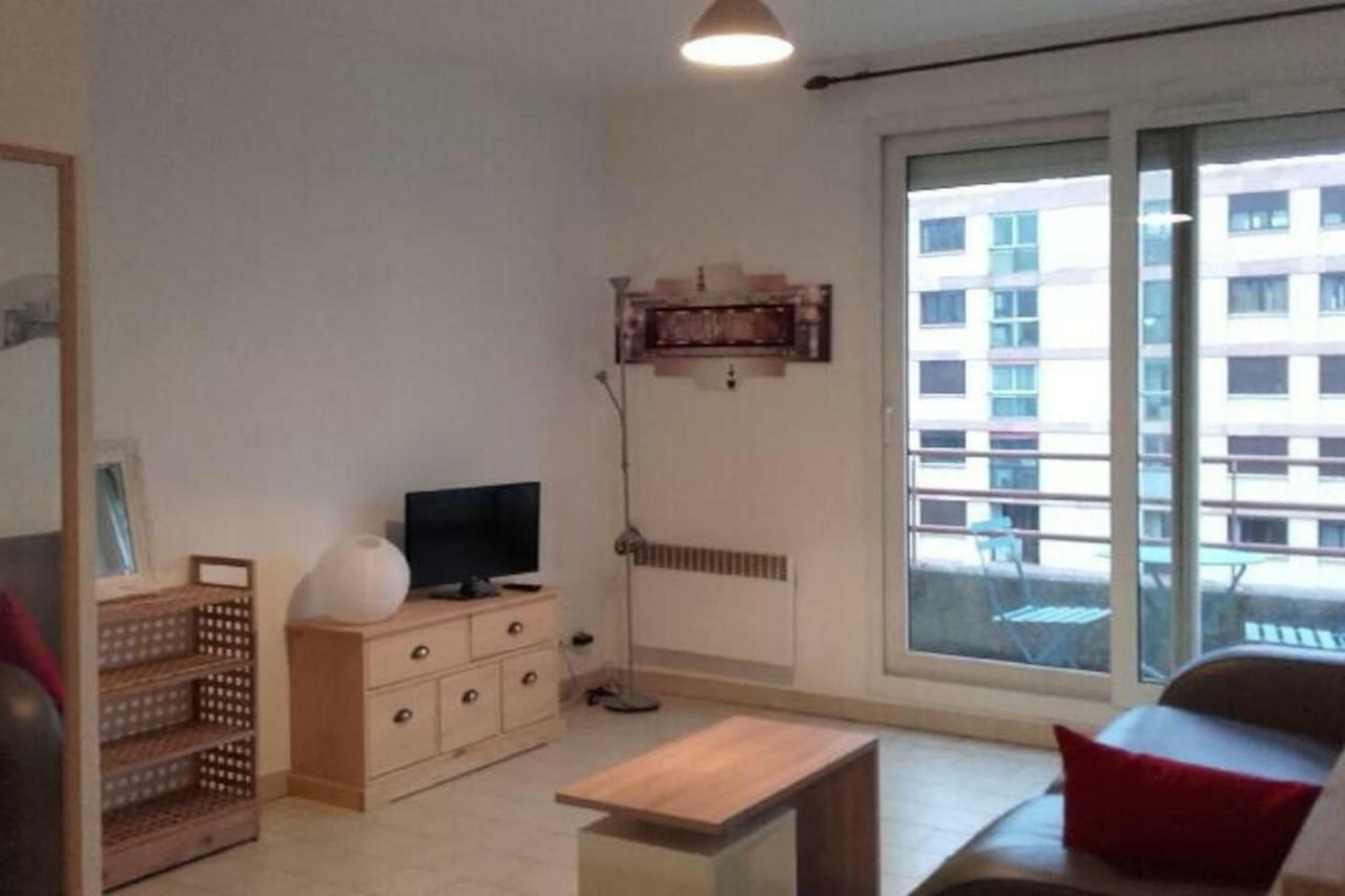 Beau Studio , Ensoleille, Wifi, Etage 5 Ascenceur Apartment Marsilia Exterior foto